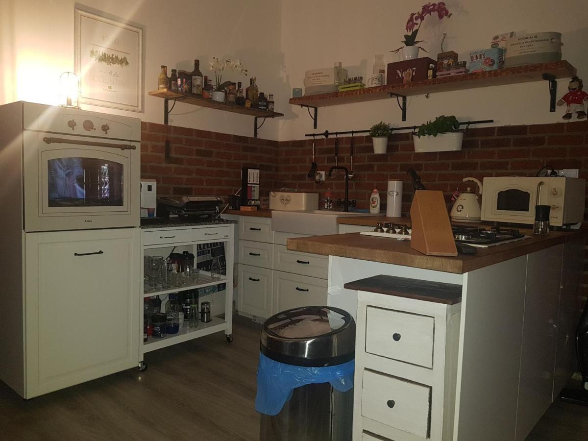 Apartman Karlovy Vary Apartment Exterior photo